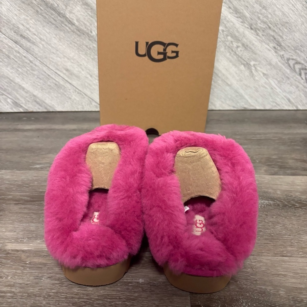 UGG | Cluggette Indoor Outdoor Sheepskin Slippers In Dark Peony Pink NEW - Picture 5 of 8